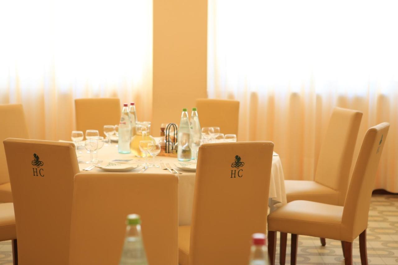 Hotel Calabresi San Benedetto del Tronto Exteriör bild